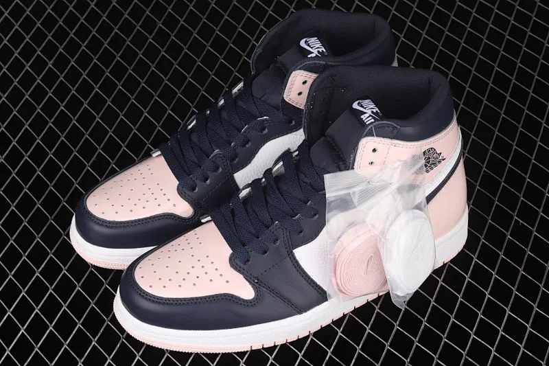 All categories Air Jordan Jordan series basketball shoes Air Jordan 1 High L version Air Jordan 1 High OG Atmosphere AJ1 Joe 1 Bubble Gum high-top basketball shoes DD9335-641